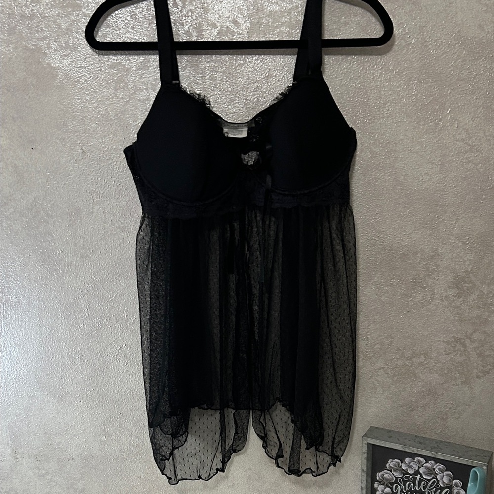 Chic Black Sheer Lace Chemise